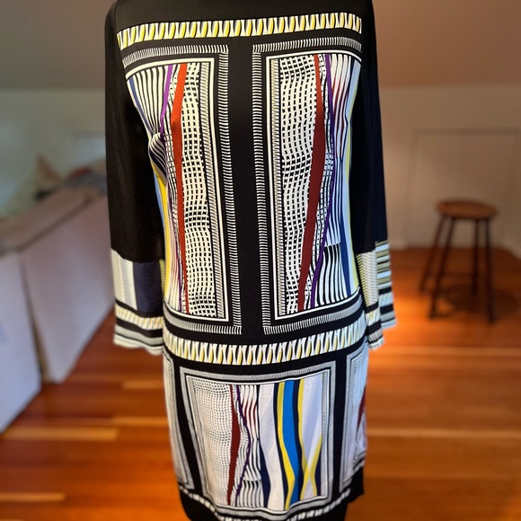 Diane von Furstenberg dress size 2 US. - Picture 8 of 8